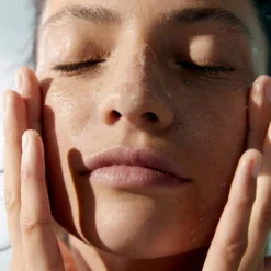 NIVEA Derma Active Skin Clear Anti-blackheads Scrub - 150ml 8 NIVEA Derma Active Skin Clear Anti-blackheads Scrub - 150ml -Goedkope Gezicht Zoet Winkel 1027x1200 9