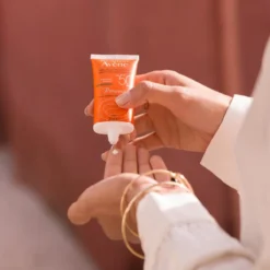 Avène Zonnebrandcrème Solaire Haute Sensitive Avene Spf 50+ - Zonnebrand - 30 Ml 15 Avène Zonnebrandcrème Solaire Haute Sensitive Avene Spf 50+ - Zonnebrand - 30 Ml -Goedkope Gezicht Zoet Winkel 1200x1200 302