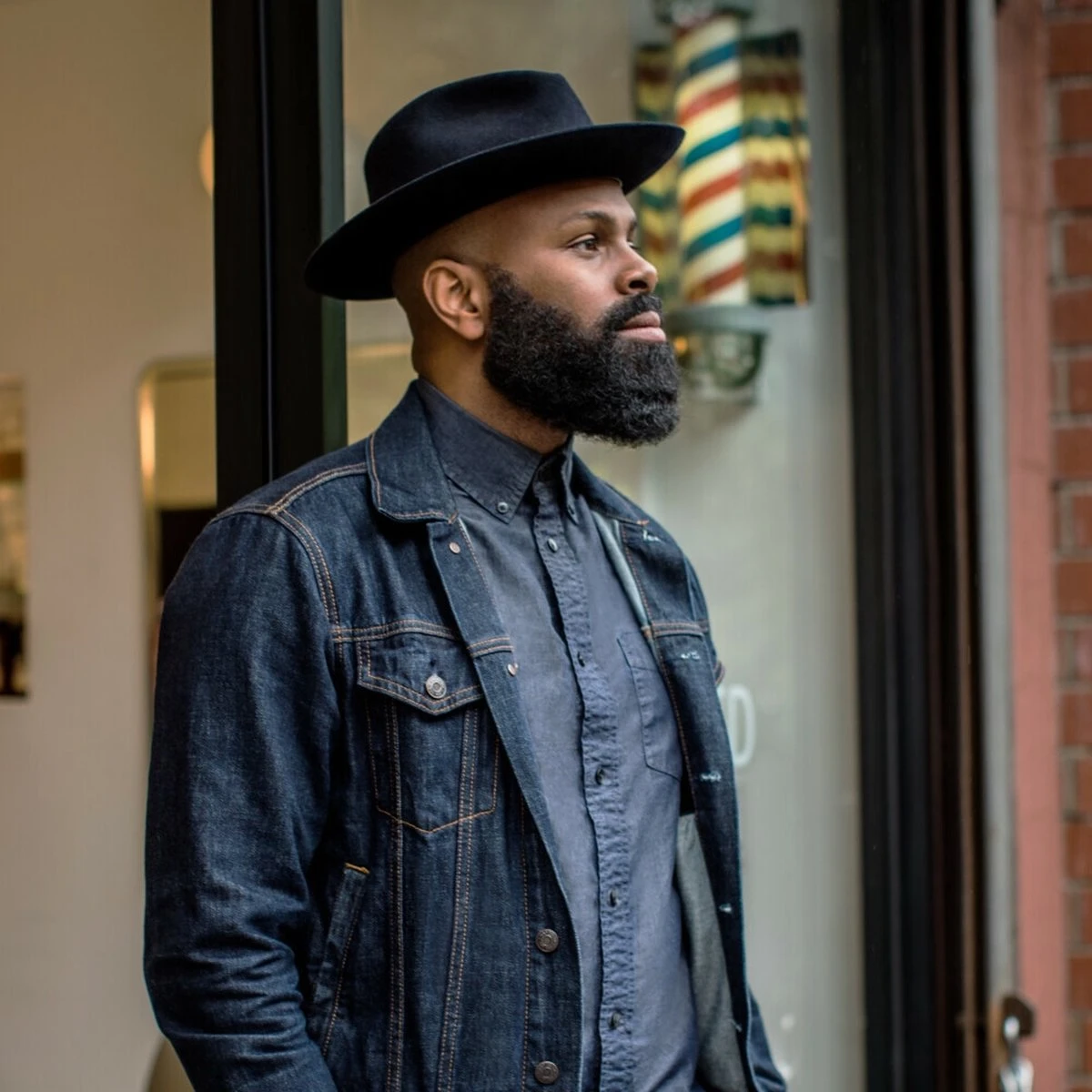 L’Oréal Paris Men Expert Barber Club Exfoliërende Baard & Gezichtsscrub - 100 Ml 5 L’Oréal Paris Men Expert Barber Club Exfoliërende Baard & Gezichtsscrub - 100 Ml - Afbeelding 5