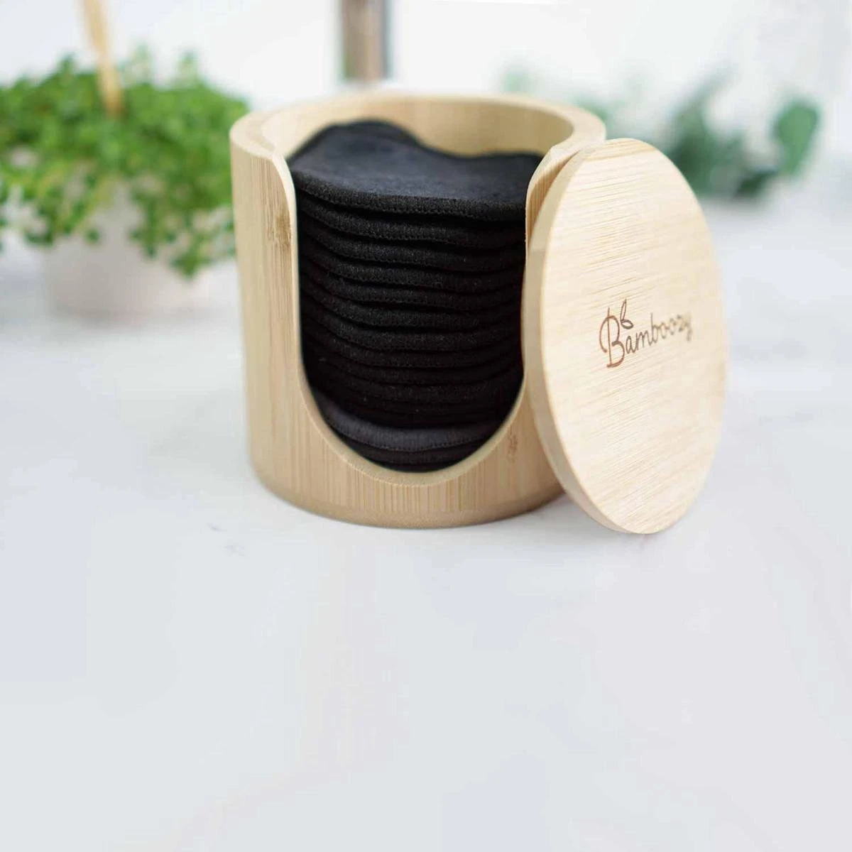 Bamboozy 16 Zwarte Herbruikbare Wattenschijfjes + Bamboe Houder 12x Dagelijks 4x Scrub 4 Laags Wasbare Wattenschijfjes Zero Waste 4 Bamboozy 16 Zwarte Herbruikbare Wattenschijfjes + Bamboe Houder 12x Dagelijks 4x Scrub 4 Laags Wasbare Wattenschijfjes Zero Waste - Afbeelding 4