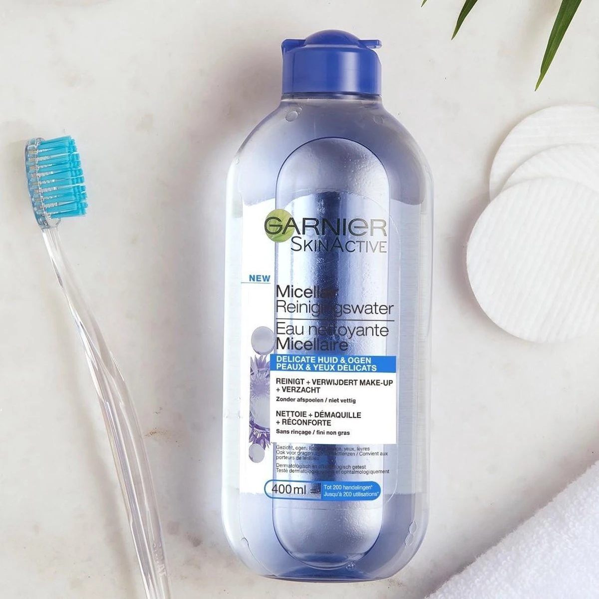 Garnier Skinactive Micellair Reinigingswater Delicate Huid En Ogen - 3 X 400 Ml - Micellair Water Voordeelverpakking 7 Garnier Skinactive Micellair Reinigingswater Delicate Huid En Ogen - 3 X 400 Ml - Micellair Water Voordeelverpakking - Afbeelding 7