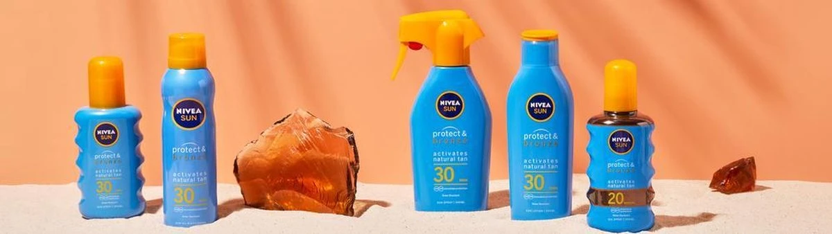 NIVEA SUN Protect & Bronze Zonnebrandolie Spray SPF 30 - 200 Ml 5 NIVEA SUN Protect & Bronze Zonnebrandolie Spray SPF 30 - 200 Ml - Afbeelding 5
