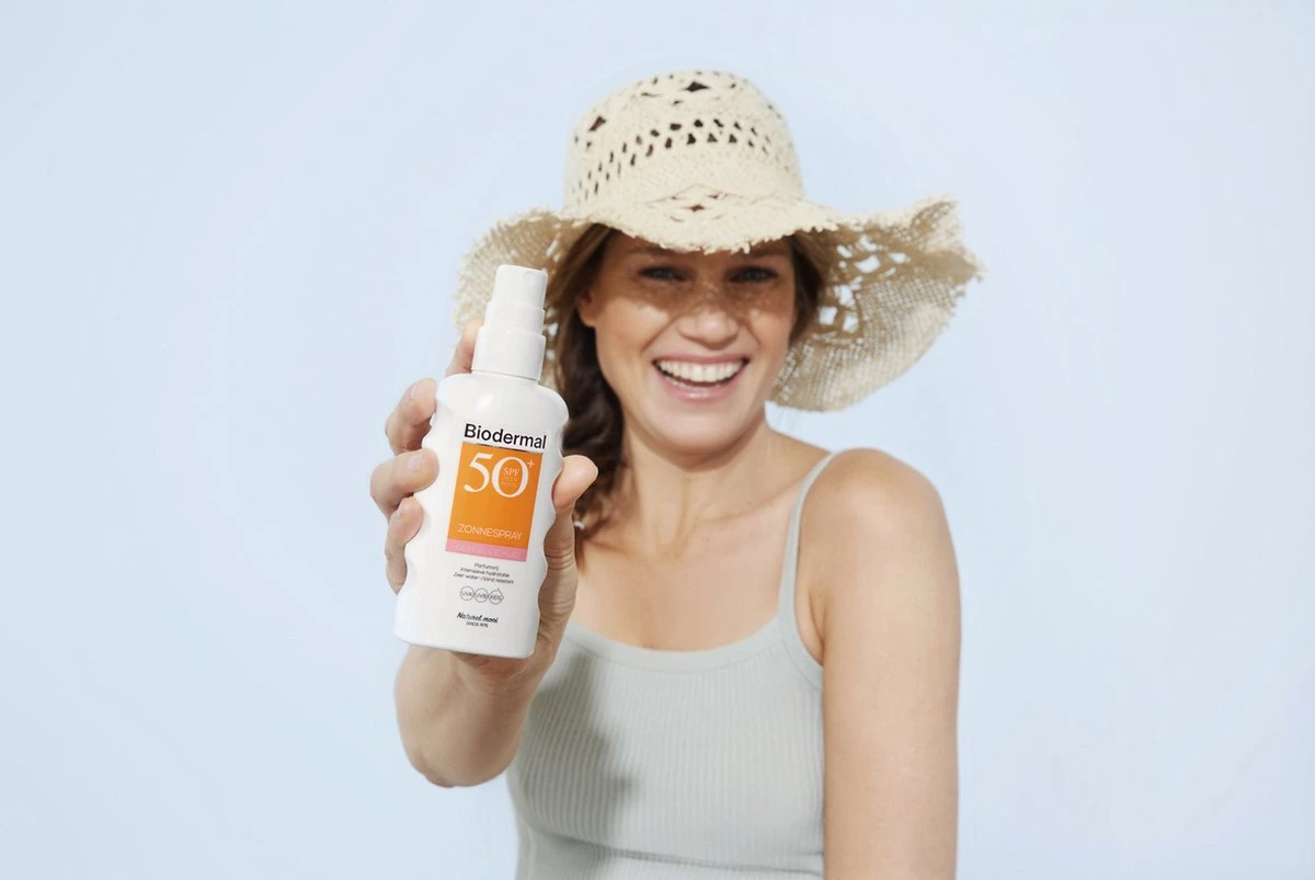 Biodermal Zonnebrand Voor De Gevoelige Huid - SPF 30 - 50ml - Zonnebrand Voor Het Gezicht 6 Biodermal Zonnebrand Voor De Gevoelige Huid - SPF 30 - 50ml - Zonnebrand Voor Het Gezicht - Afbeelding 6