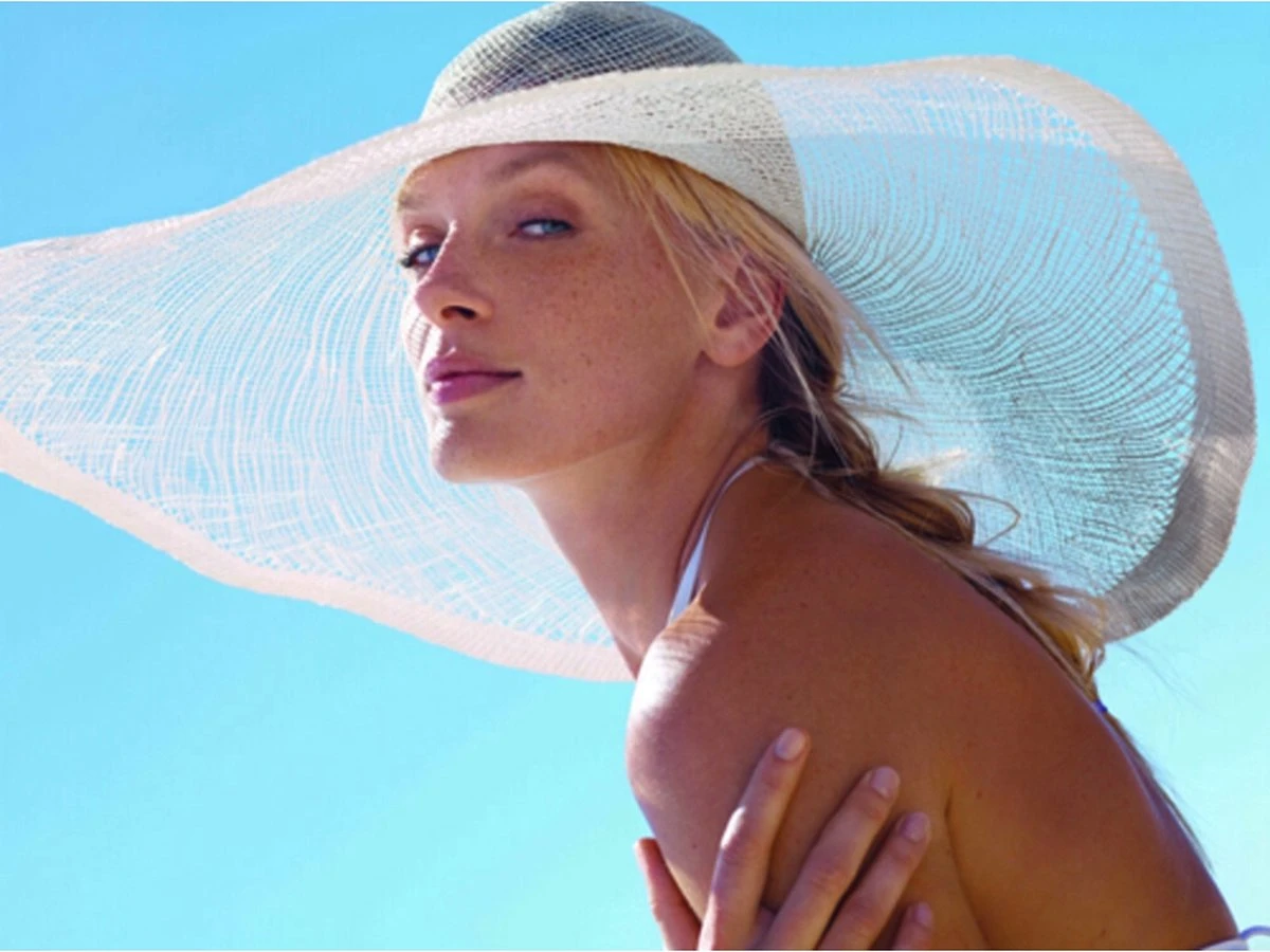 Garnier Ambre Solaire Sensitive Expert+ Gezichtscrème SPF50 - 50 Ml - Zonnebrand Met Hoge Bescherming 4 Garnier Ambre Solaire Sensitive Expert+ Gezichtscrème SPF50 - 50 Ml - Zonnebrand Met Hoge Bescherming - Afbeelding 4