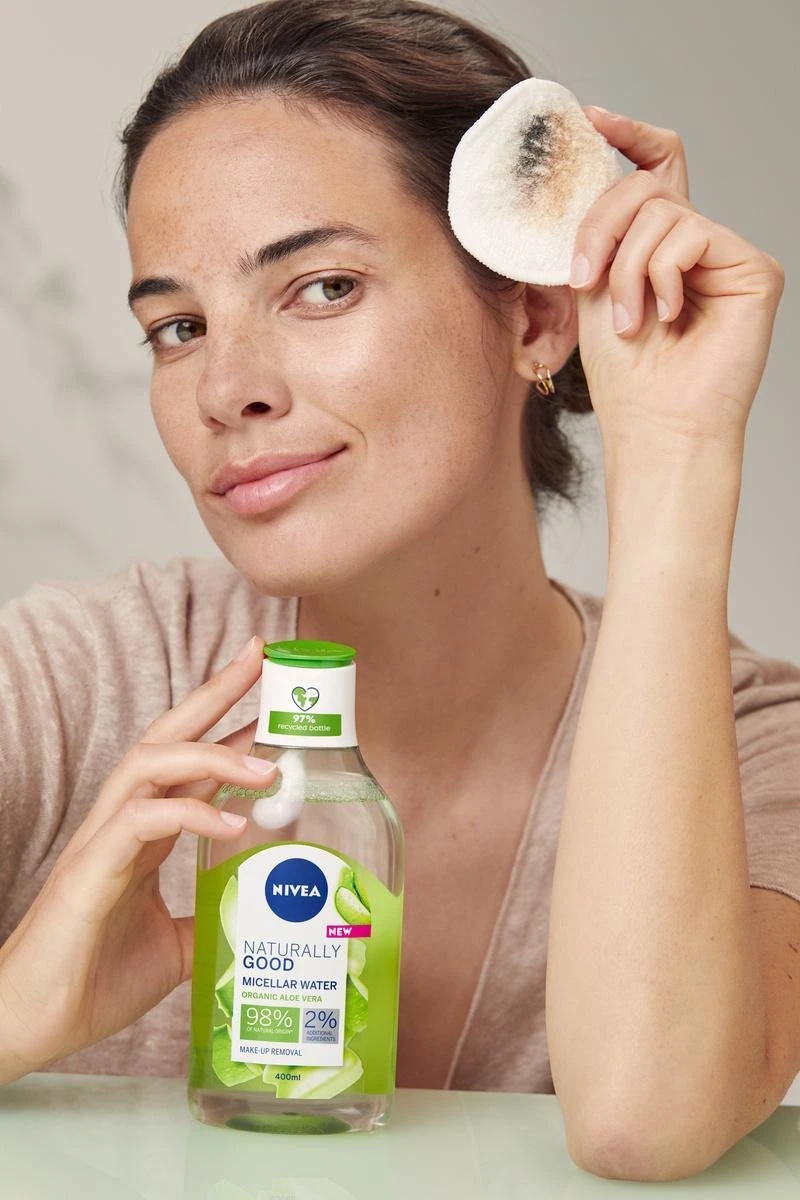 NIVEA Naturally Good Micellair Water Met Biologische Aloë Vera - 400ml 5 NIVEA Naturally Good Micellair Water Met Biologische Aloë Vera - 400ml - Afbeelding 5