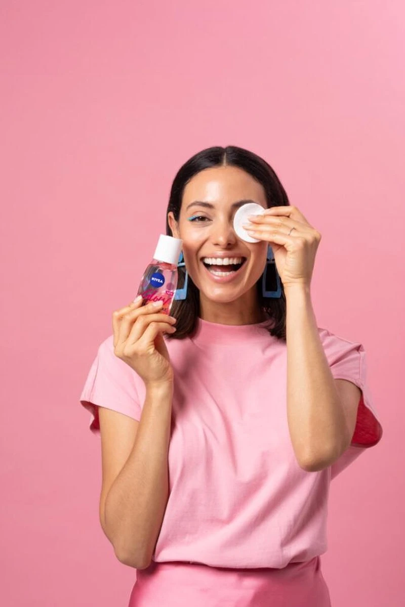 NIVEA Verzorgende Oog Make-Up Remover 125 Ml 6 NIVEA Verzorgende Oog Make-Up Remover 125 Ml - Afbeelding 6