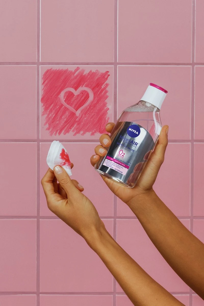 NIVEA Essentials Verzachtend & Verzorgend Micellair Water - 400 Ml - Droge Huid 2 NIVEA Essentials Verzachtend & Verzorgend Micellair Water - 400 Ml - Droge Huid - Afbeelding 2