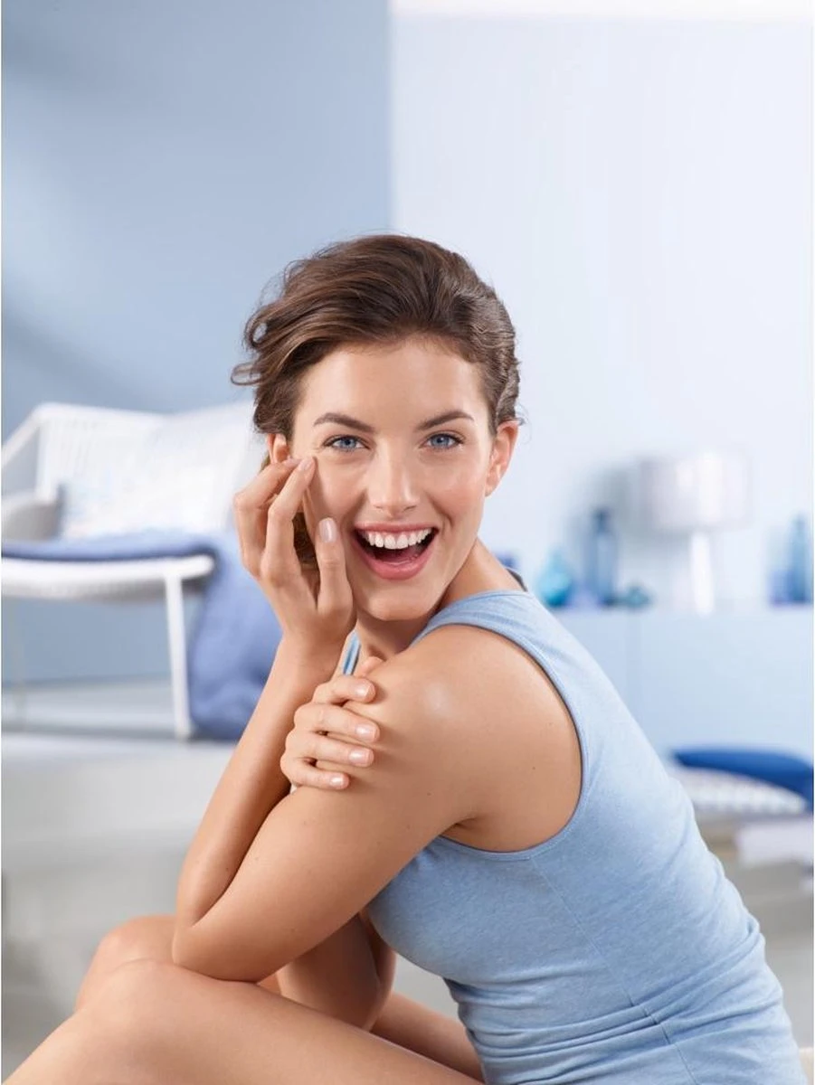 NIVEA Essentials Dagelijkse Reiniging - 150 Ml - Reinigingsscrub 4 NIVEA Essentials Dagelijkse Reiniging - 150 Ml - Reinigingsscrub - Afbeelding 4