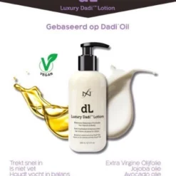 Famous Names - Luxury Dadi' Lotion - 236 Ml 6 Famous Names - Luxury Dadi' Lotion - 236 Ml -Goedkope Gezicht Zoet Winkel 931x1200