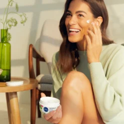 NIVEA All Purpose Créme Naturally Good Aloe Vera Bodylotion - 200 Ml 9 NIVEA All Purpose Créme Naturally Good Aloe Vera Bodylotion - 200 Ml -Goedkope Gezicht Zoet Winkel 960x1200 10