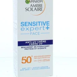 Garnier Ambre Solaire Sensitive Expert+ Gezichtscrème SPF50 - 50 Ml - Zonnebrand Met Hoge Bescherming 11 Garnier Ambre Solaire Sensitive Expert+ Gezichtscrème SPF50 - 50 Ml - Zonnebrand Met Hoge Bescherming -Goedkope Gezicht Zoet Winkel 971x1200